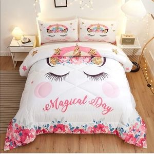 Twin unicorn comforter
